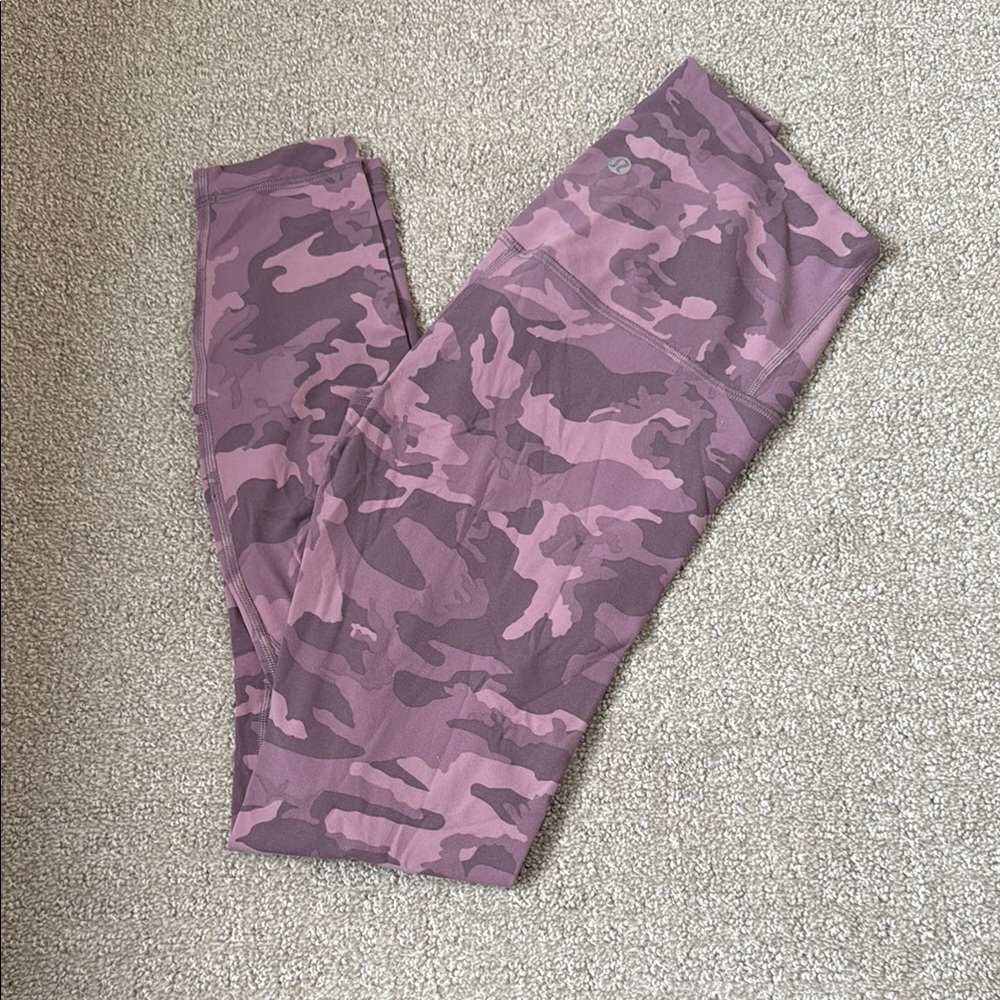 LULULEMON pink camo leggings
